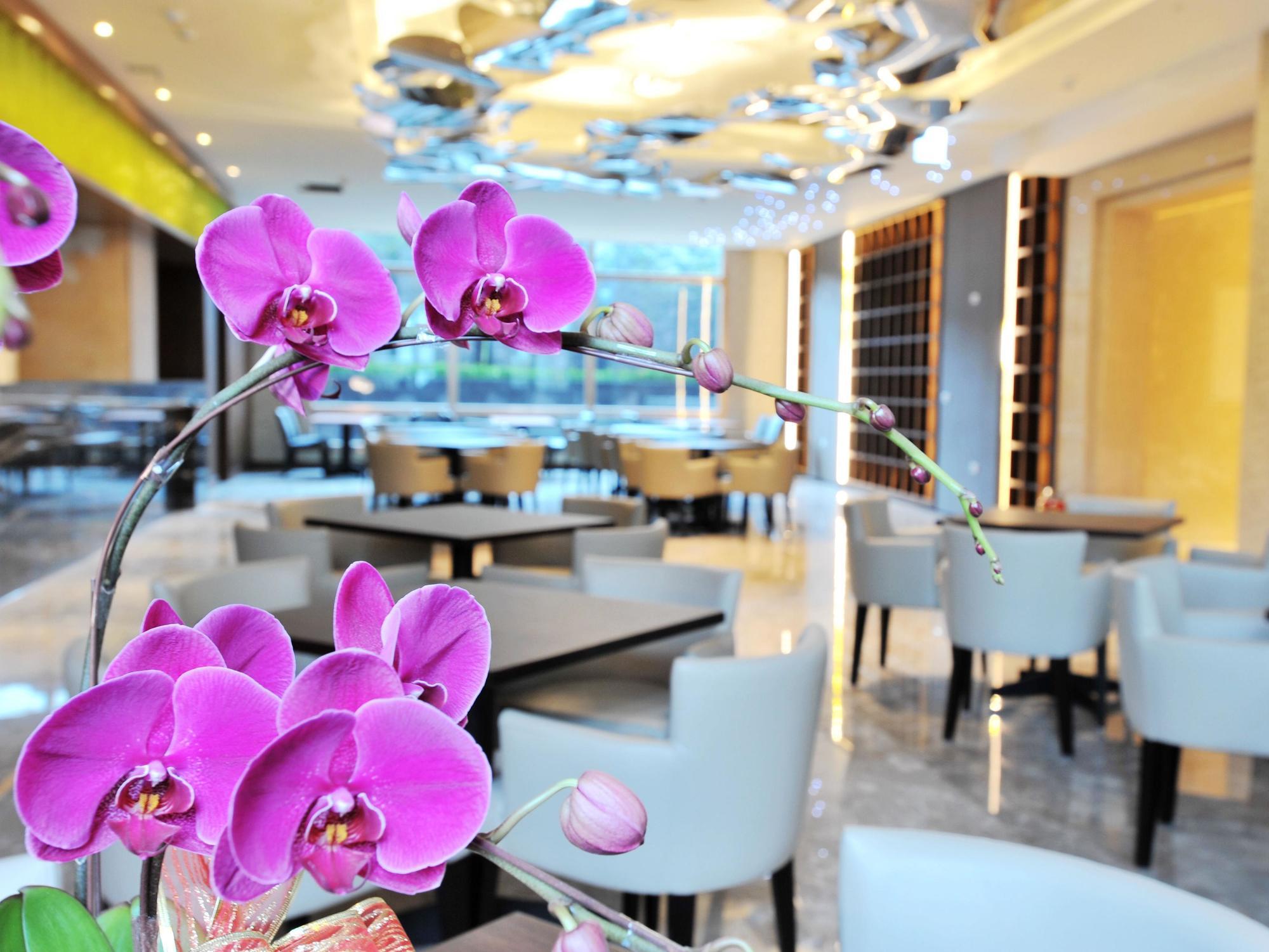 เบสท์โฮเต็ล Hotel เมืองฮวาเหลียน ภายนอก รูปภาพ