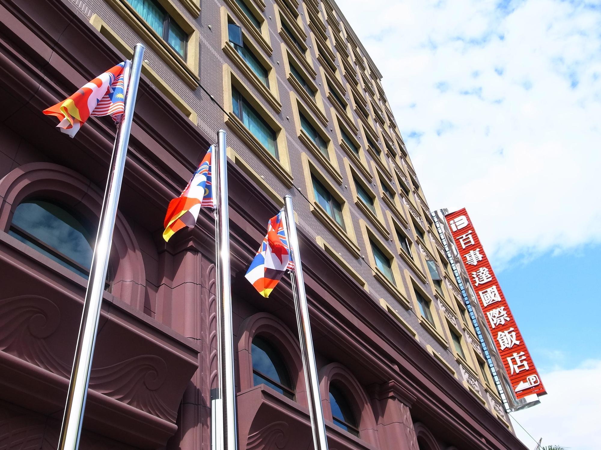 เบสท์โฮเต็ล Hotel เมืองฮวาเหลียน ภายนอก รูปภาพ